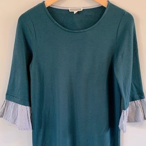 Dark green dress with fun sleeves! Size XS,  runs large. Knee/post knee length.